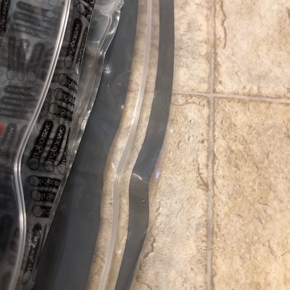 🌟🌟LeSportsac Paper Bag & Reusable Dust Bag - Picture 4 of 7